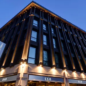 **** Hotel Cusani Italia